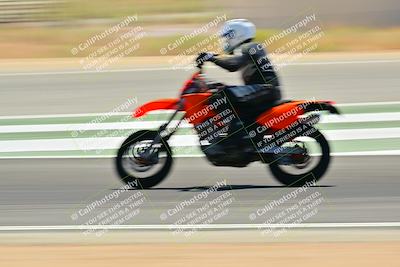 media/Sep-07-2025-TrackXperience (Sun) [[ee17e62fad]]/Level 2/Session 4 (Lower Chicane)/